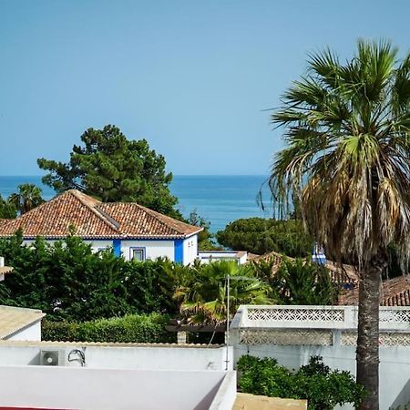 Rainbow House - Sea View & Pool & Garage & Garden & Albufeira Villa Екстериор снимка