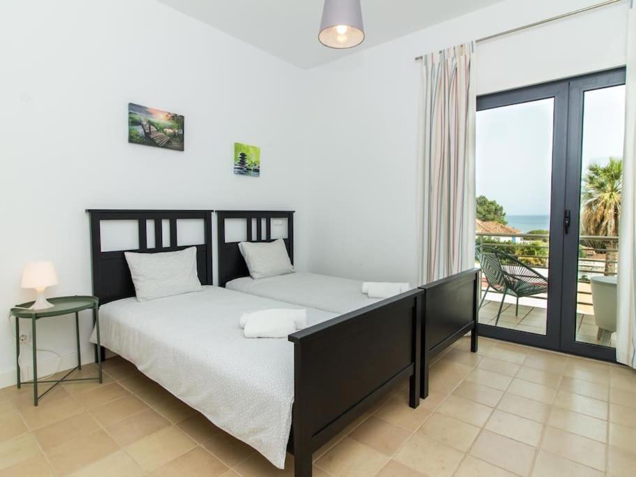 Rainbow House - Sea View & Pool & Garage & Garden & Albufeira Villa Екстериор снимка